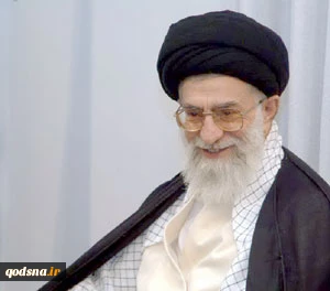 قائد الثورة الاسلامیة : یجب عدم نسیان العدو