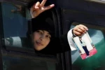مأساة الأسیرات الفلسطینیا ت فی سجون الاحتلال