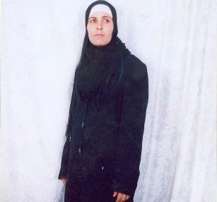 الأسیرة  نورا الهشلمون فی صحة حرجة
