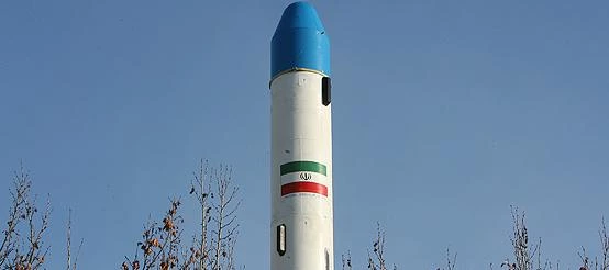 أحمدی نجاد یفتتح أول مرکز فضائی فی ایران