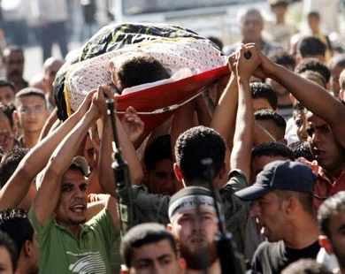 استشهاد قائد للقسام بغارة  على غزة