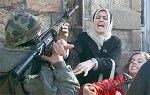 الاحتلال یطلق النار صوب مدرسة للأطفال