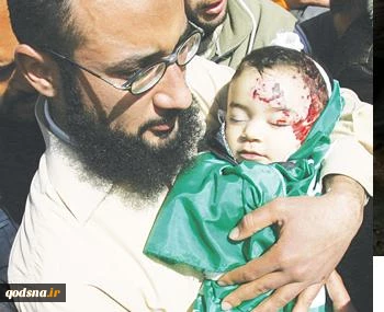 قدسنا تحاور والدی الطفل البرعی ولسان حالهم یقول هل من منقذ لأطفال فلسطین من الموت المحقق بآلة القتل و الإجرام والإرهاب الصهیونی