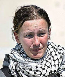 راشیل کوری شهیدة على مذبح فلسطین