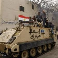 الثورة الناقصة" هی الطریق إلى "الثورة المضادة"!