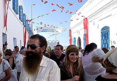 تونس تتهم إسرائیل بتشویه ثورتها
