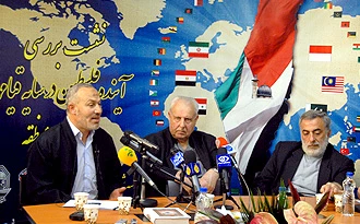 الزواوی و ابو شریف یؤکدان علی مواصلة المقاومة