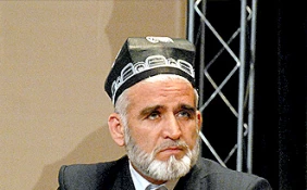 جاذبه های یک رهبر(13)نماینده پارلمان تاجکستان:اندیشه امام  زمینه ساز تشکیل نهضت های اسلامی در منطقه