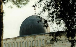 هشدار موسسه الاقصی درباره تعمیق حفاری ها در زیر مسجد الاقصی،آنچه درزیرواطراف مسجدالاقصی صورت میگیرددرواقع به مثابه ویران سازی این مسجد و یهودی سازی آن و مصادره و چپاول آثار و تمدن اسلامی ...