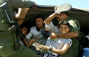 بازداشت هشت کودک فلسطینی