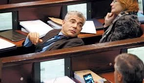 خلاف شدید بین المالیة والداخلیة الصهیونیة