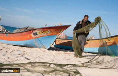 Palestinian fishermen hit by fuel shortage
