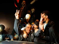 العدو یفرج عن 26 اسیرا فلسطینیا الیوم