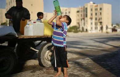 Gaza situation is a 'humanitarian crisis'