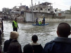 Gazans left homeless by winter storm