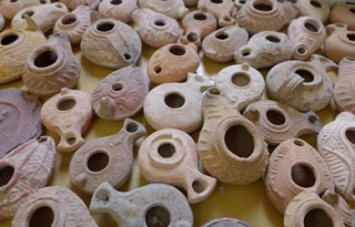 تلاش رژیم صهیونیستی برای سرقت آثار باستانی فلسطین