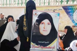 حوار مع فاطمة الزق بمناسبة ذکری انتصار الثورة الإسلامیة فی إیران