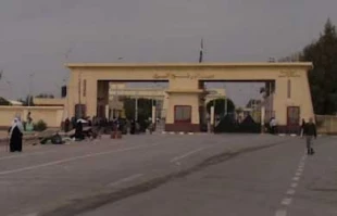 بازگشایی گذرگاه رفح بعد از حدود یک ماه بسته ماندن
