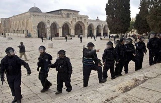 Israel imposes restrictions at al-Aqsa for Friday prayers