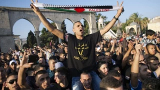 45,000 rally for Gaza at Quds Eid prayers