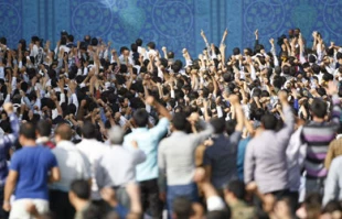 همه دنیا باید به تجهیز ملت فلسطین کمک کند