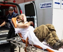 Wounded Israeli soldiers crowd into hospital