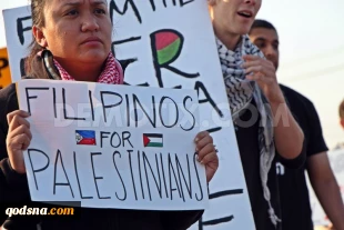 Palestine supporters block Israeli ships in Washington, L.A