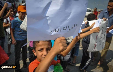 تجمع کودکان فلسطینی برای لغو محاصره غزه