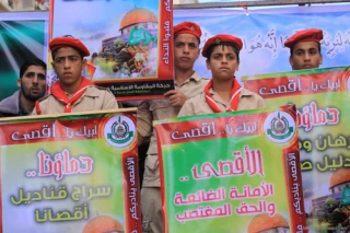 Large Gaza march in support of Aqsa Mosque
