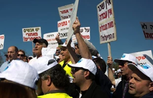 Israeli labor union threatens general strike