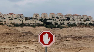 US 'concerned' over new settlement units