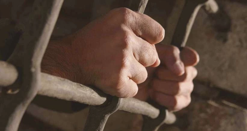 هیئة الأسرى: إدارة "ریمون" تفرض اجراءات تعسفیة بحق الأسرى