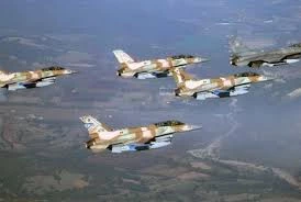 Israeli warplanes launch mock raids over Gaza