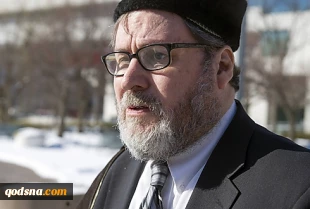 Rabbi gets 6.5 years in prison for voyeurism