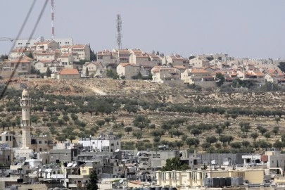 الاحتلال یطالب بإخلاء 7 عائلات من القدس