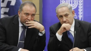 Liberman: Netanyahu incapable of stopping the Iran deal