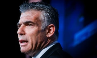 Lapid: Government failed to provide security