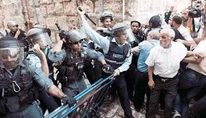 Israel bans men under 50 from entering al-Aqsa Mosque