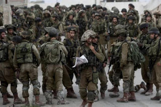 Israel places al-Khalil under lockdown