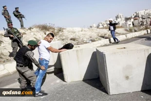 Over 400 roadblocks divide WB and Quds