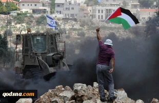 Most Palestinians support anti-occupation intifada