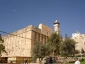 الکشف عن حفریات للاحتلال أسفل المسجد الإبراهیمی
