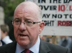 Irish FM confirm anti-Israeli BDS movement
