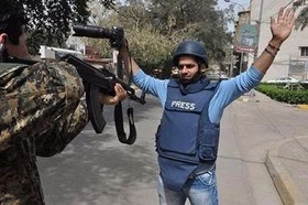 42 انتهاکاً اسرائیلیاً بحق الصحفیین خلال ابریل