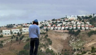Half of occupiers oppose West Bank withdrawal
