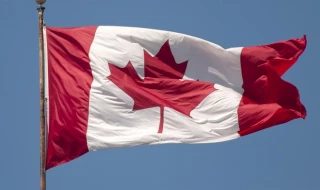 Fuss over Holocaust denial article in Canada