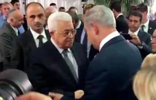 Hamas slams Abbas for taking part in Peres funeral