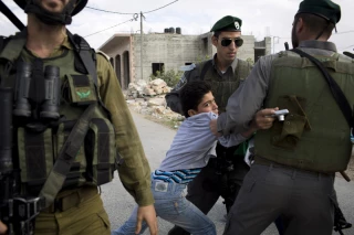 عملیات گسترده صهیونیستها در کرانه باختری و قدس/ 36 فلسطینی بازداشت شدند