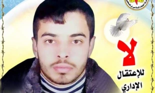 Lawyer appeals to transfer hunger-strikers to Ramallah hospital