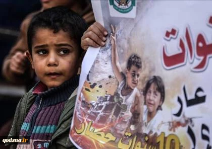 تشکیلات خودگردان بازوی  تشدید بحران انسانی غزه؛

جنبش فلسطینی: تهدیدات ابومازن علیه ساکنان غزه اعلام جنگ کرده است 2